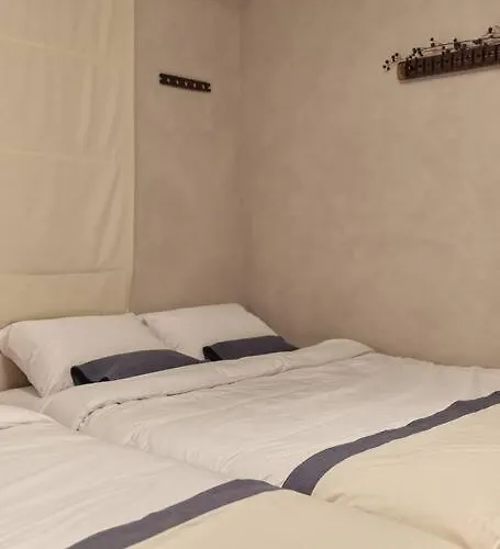 Traditional Meets Modern In Our Unique Hanok Apartment *